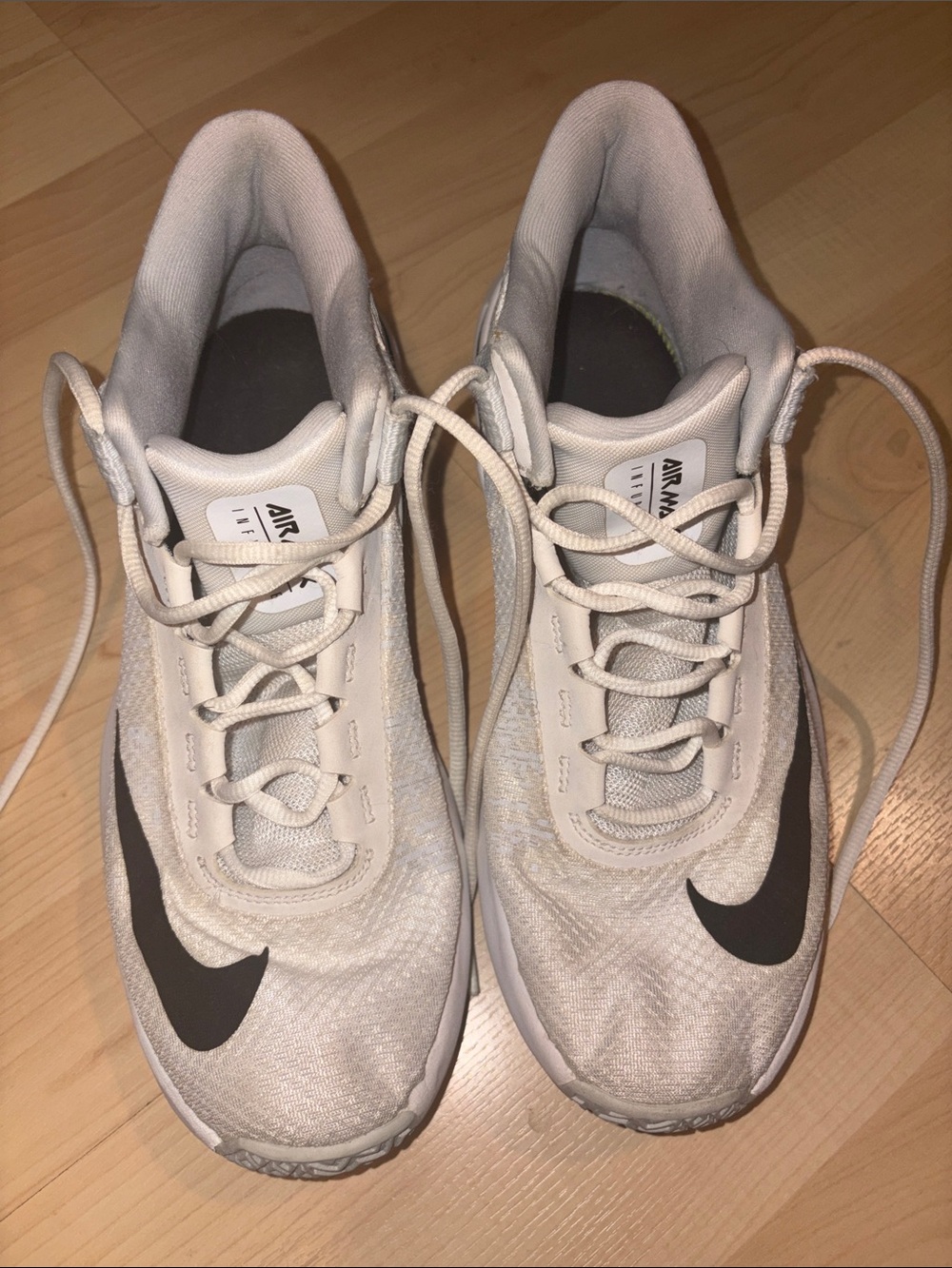 Nike Men's Air Max Infuriate Basketball Sneakers Size 8 Black‎ Swoosh